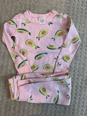 Hanna Andersson Pink Avocado Print Pajama Set